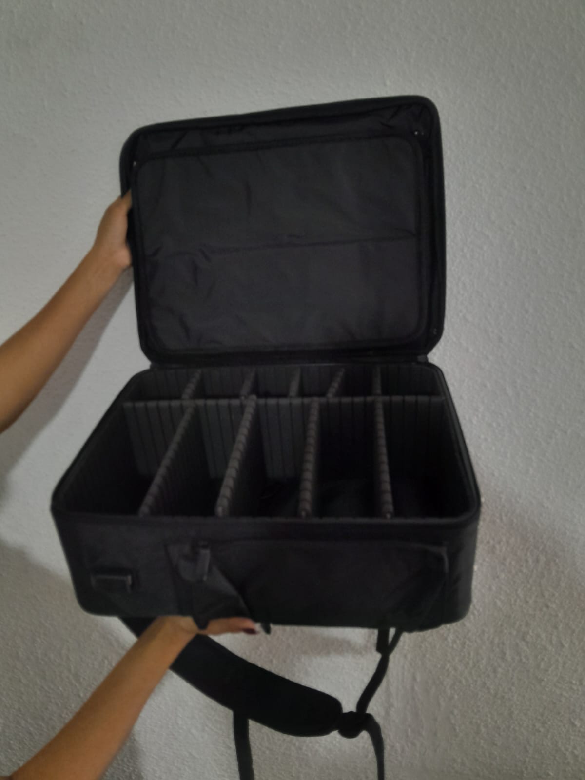 Organizador Profesional De Cosméticos Y Maquillaje Marlen Lamur. - Imagen 4
